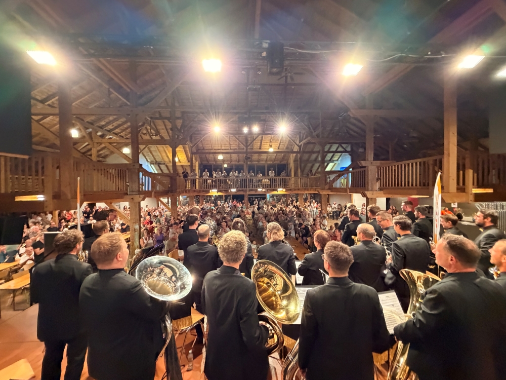 Brass Band Emmental begeistert am Marché-Concours in Saignelégier