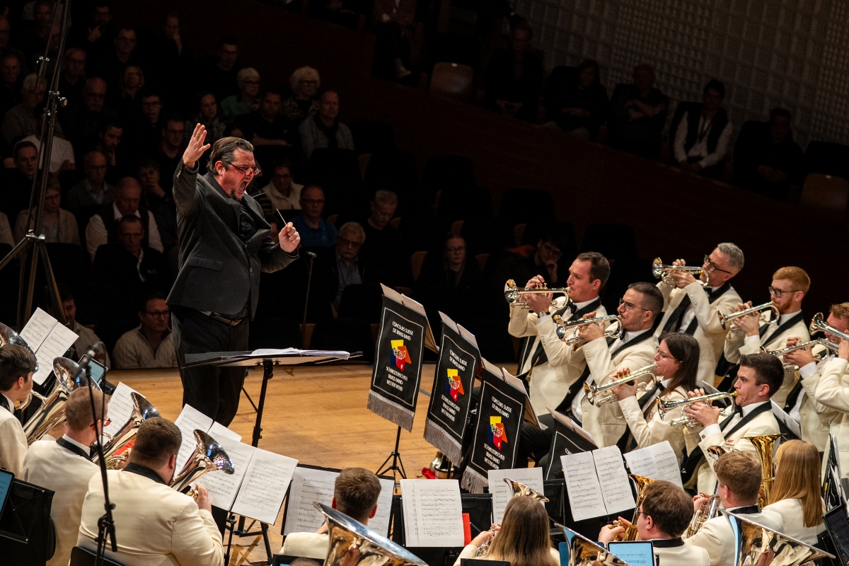 Brass Band Fribourg begleitet Europäischen Solistenwettbewerb